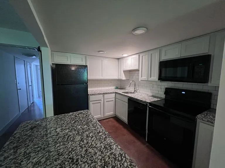 Anthony Street Condos — Photo 56