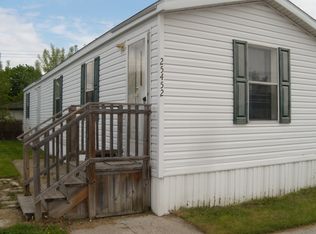 25452 Doncea Dr, Warren, MI