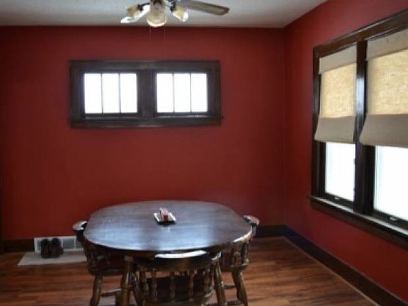 4th image of 409 N Mott St