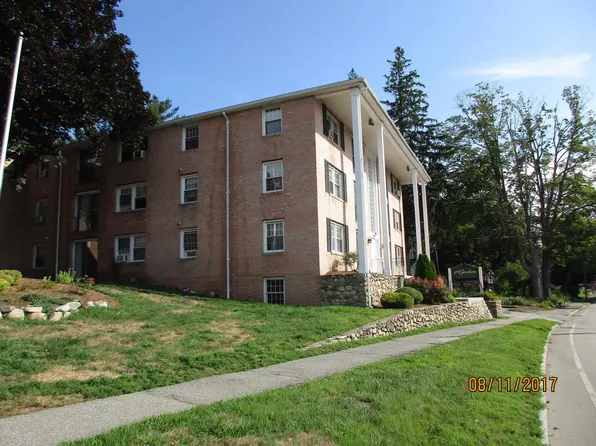 92 East Broadway, Derry, NH 03038