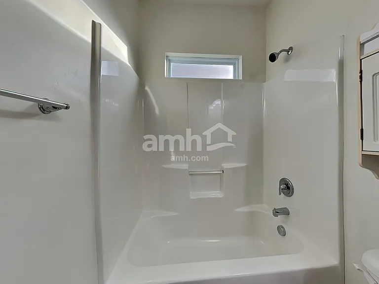 24 Madeline Cir — Photo 14