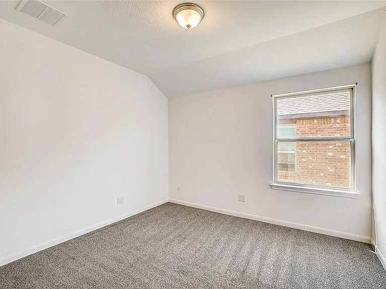 6736 Brindisi Pl — Photo 15