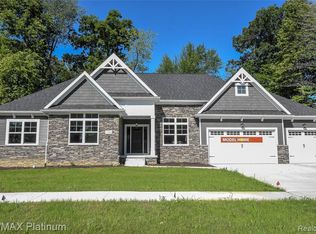 60 Timberleaf, Brighton, MI 48114