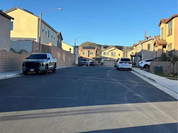 533 Pablo Rd, Lake Elsinore, CA 92530