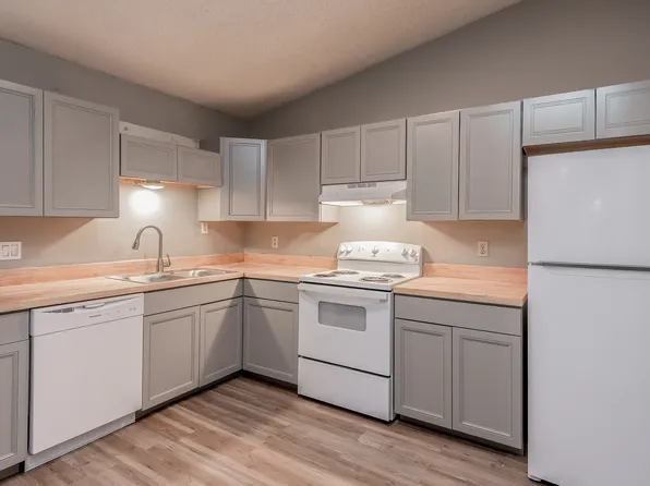 8210 Kipling St, Pensacola, FL