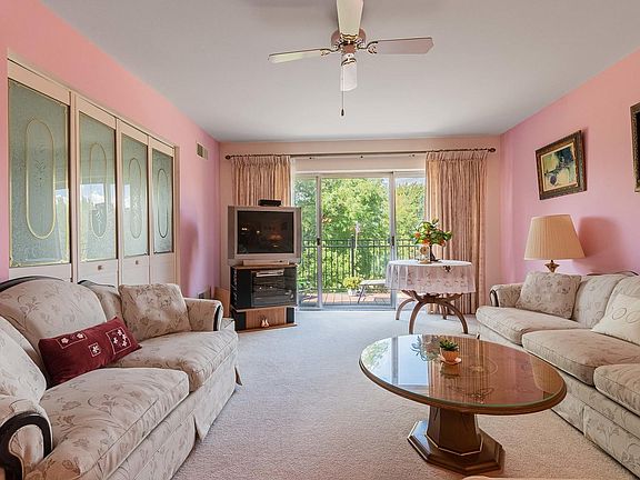 5th image of 5200 Carriageway Dr APT 301