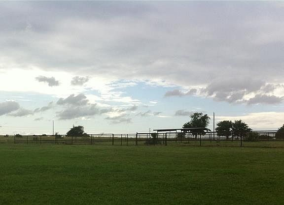 3rd image of 4784 S Highway 144