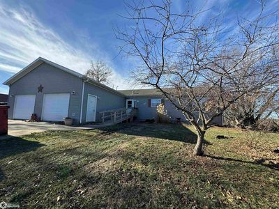 1100 N Park Ave, Centerville, IA, 52544