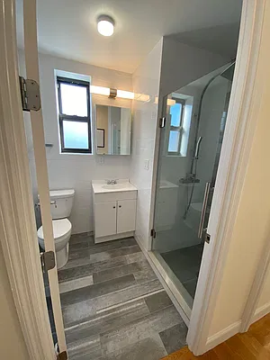 Rented by Oxford Property Group | media 19