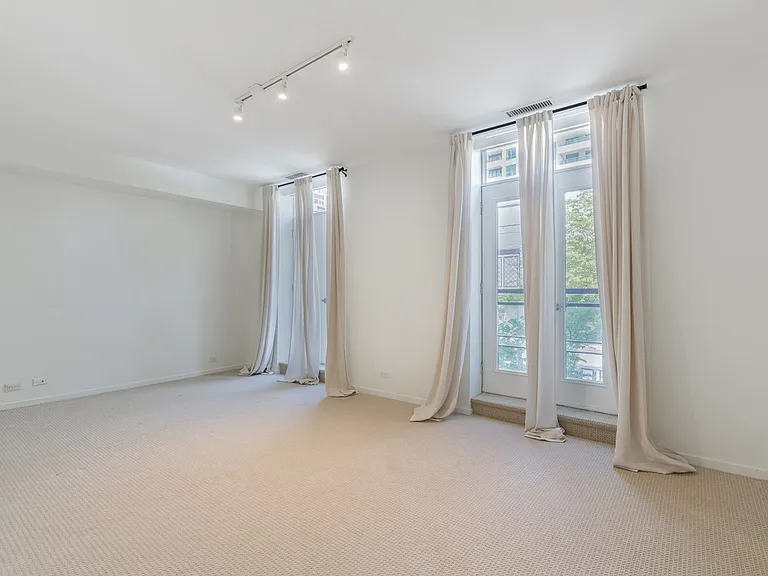 33 Price St #3 — Photo 18