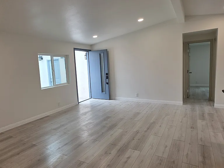 10790 Keenan Pl — Photo 15