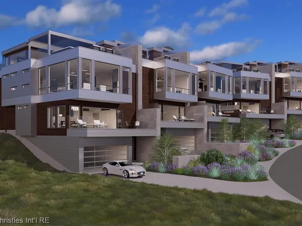 3575 Charlevoix Ave #28, Petoskey, MI 49770