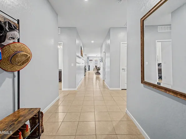 37067 N LOKAI Drive, San Tan Valley, AZ 85140
