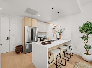 250 W 49th St #3203, New York, NY 10019