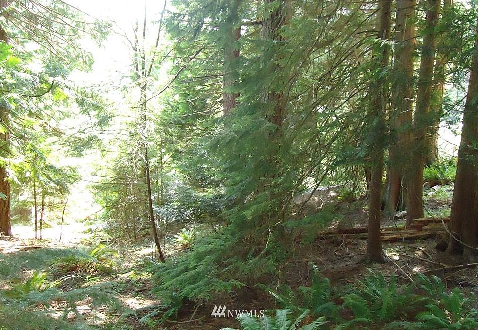 2nd image of 38 Valley Crest Way