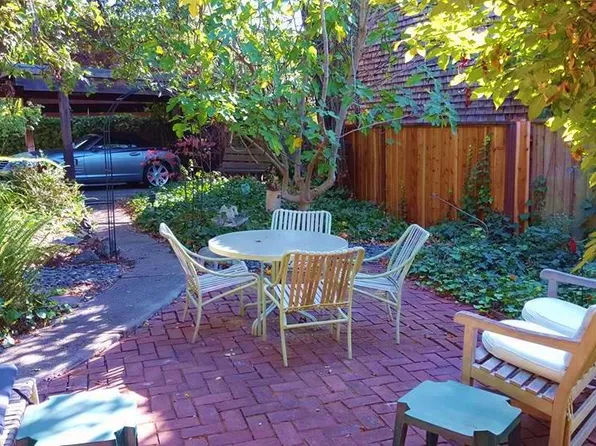 2238 Rose St, Berkeley, CA 94709