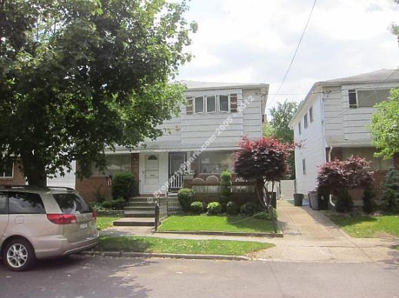 1st image of 2214 E 59th Pl