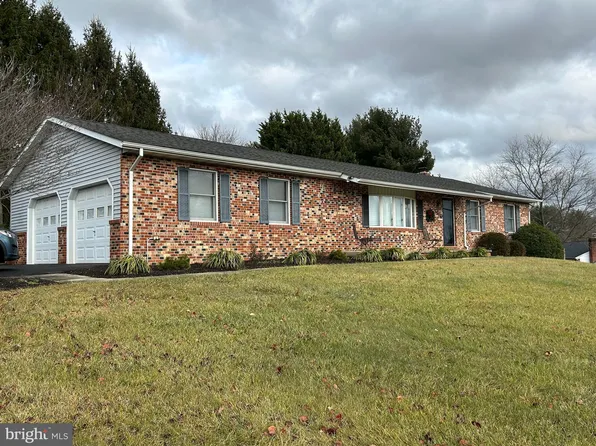 5334 Pommel Dr, Mount Airy, MD 21771