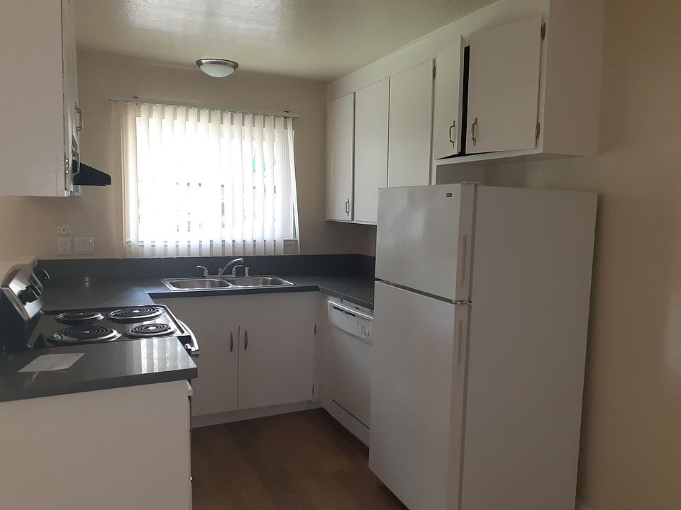 1st image of 5480 Camden Ave #18