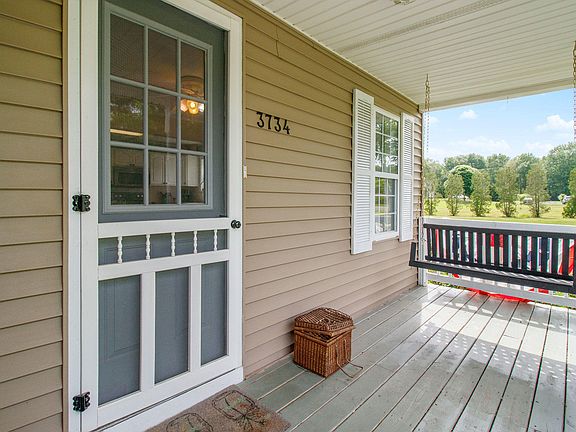 5th image of 3734 Weechik Rd