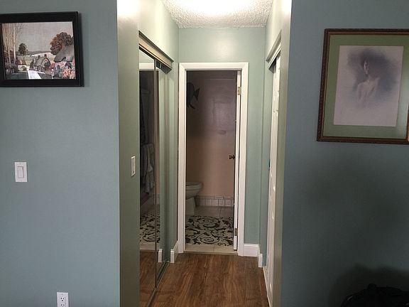 3rd image of 16465 NE 22nd Ave APT 609