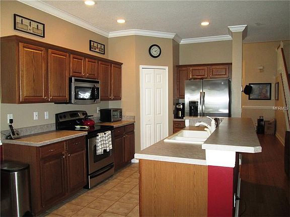 5th image of 9749 Myrtle Creek Ln