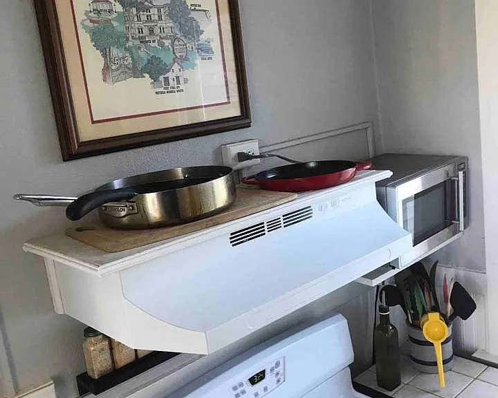 microwave will be left for tenants