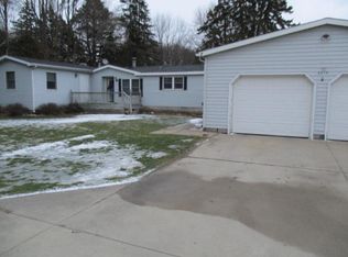 6475 S Sheridan Rd, Sheridan, MI 48884