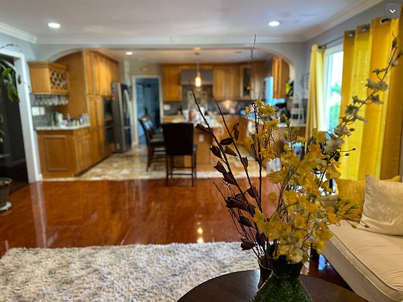 5th image of 1564 Provincetown Dr