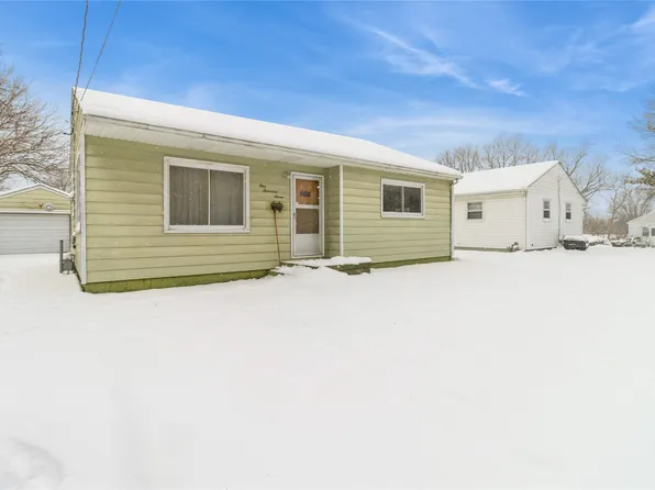 1007 W Detroit Ave, Indianola, IA 50125