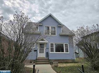 424 14th St N, Virginia, MN 55792