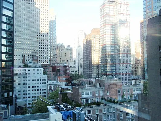Rented by Sotheby's International Realty | media 2