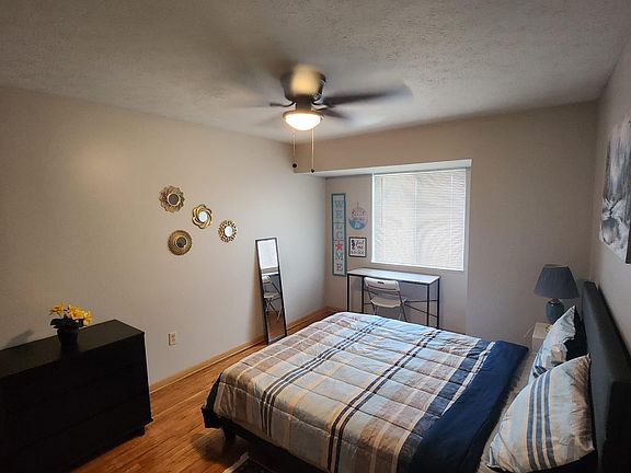 4th image of 27591 Mills Ave APT H