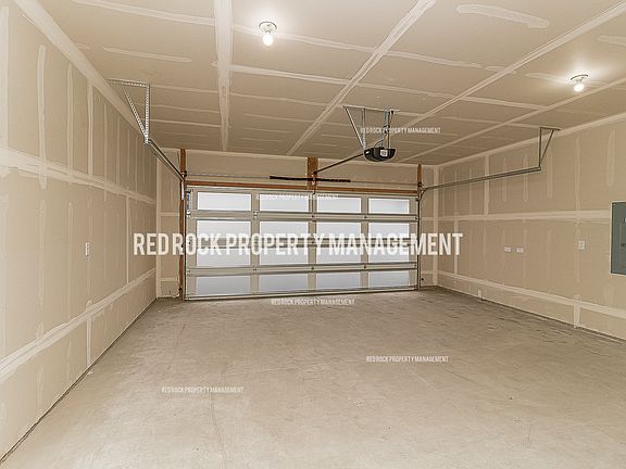 2nd image of 622 S Crescent Ln Unit 1