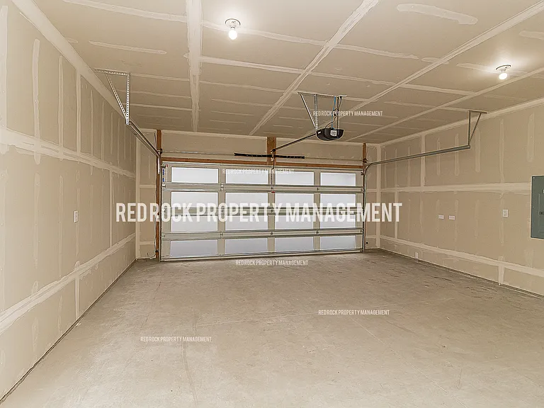 610 S Crescent Ln #1 — Photo 3