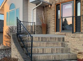 1209 13th St SW, Minot, ND 58701