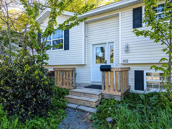5th image of 102 River Ln
