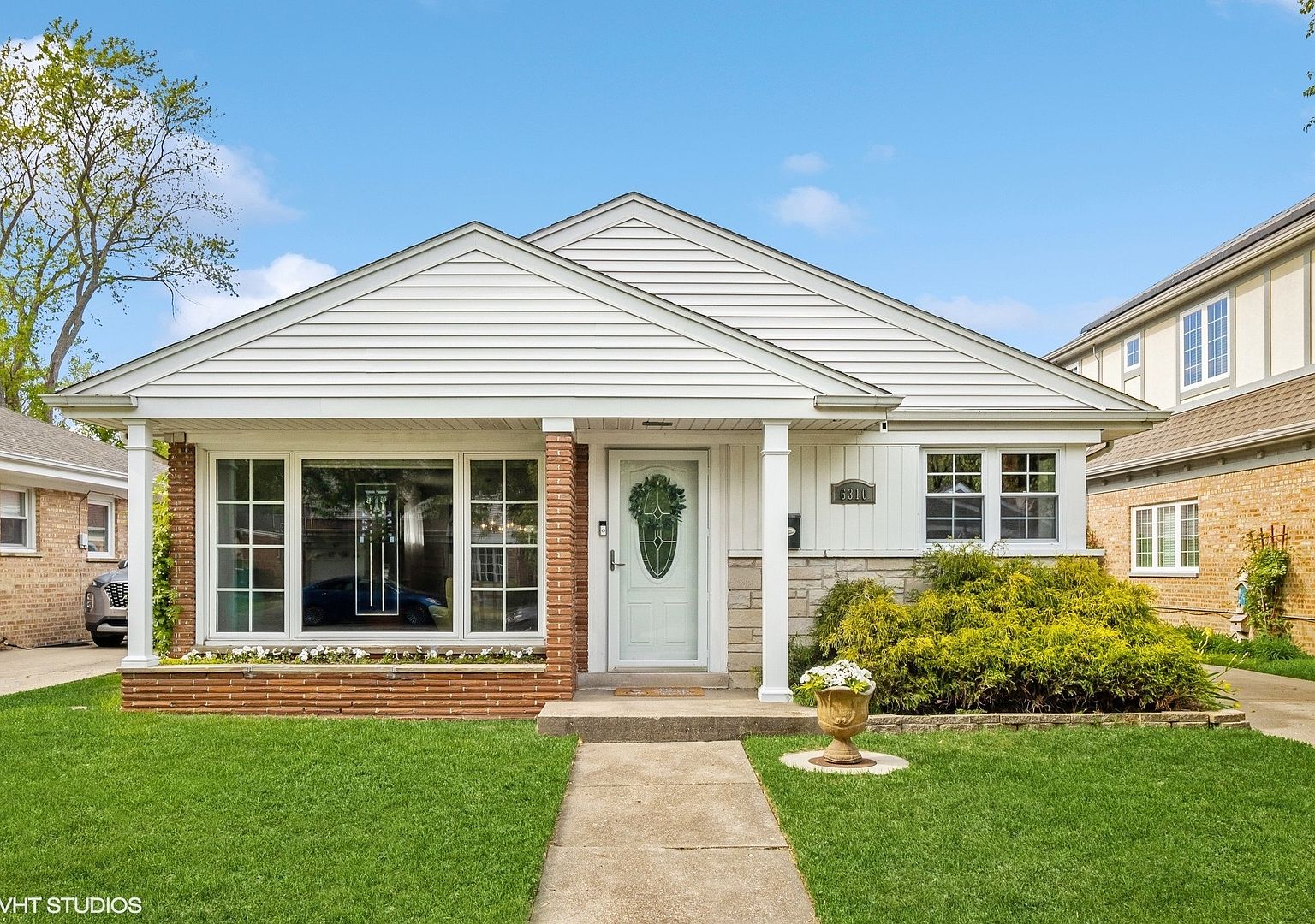 6310 W Estes Ave, Chicago, IL 60646 | Zillow