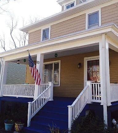 2nd image of 531 Great Falls St