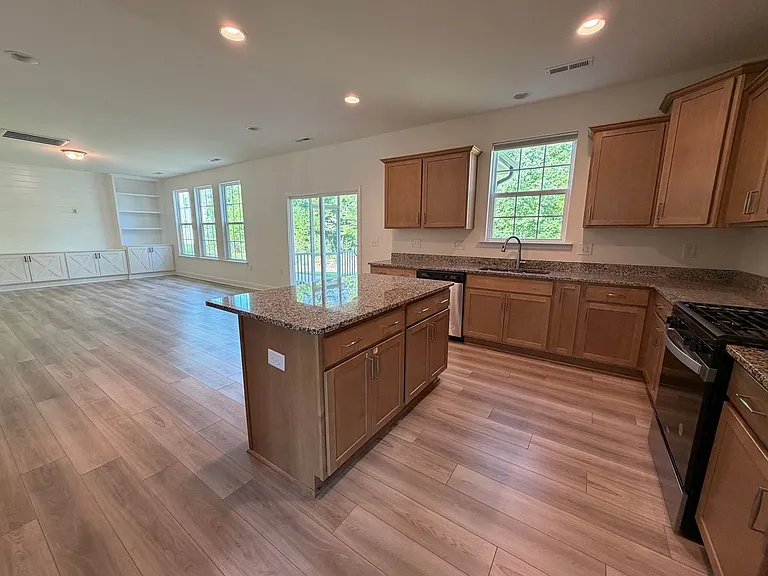 763 Heartpine Dr — Photo 11