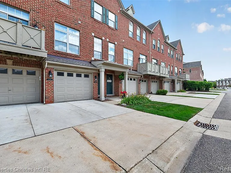 39763 Rockcrest Cir — Photo 32