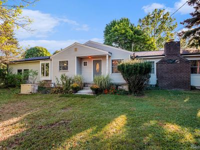 8344 Ellis Rd, Clarkston, MI, 48348