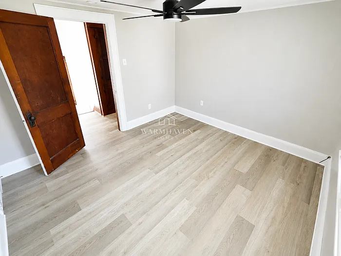 2078 18th St SW — Photo 6