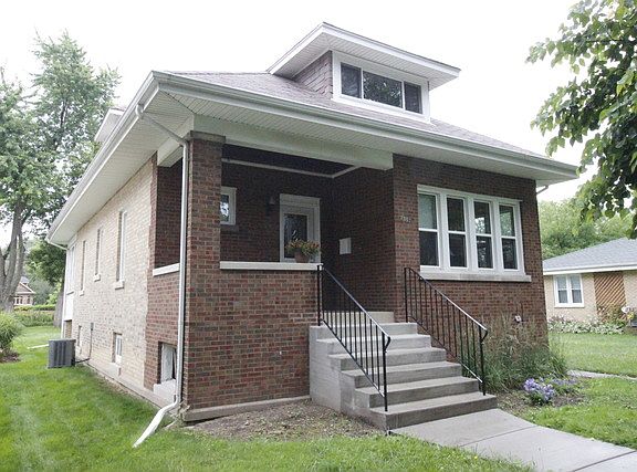 2nd image of 3517 Sunnyside Ave
