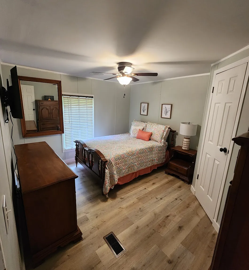 3 bed, 1850 sqft, $1,600 — Photo 3