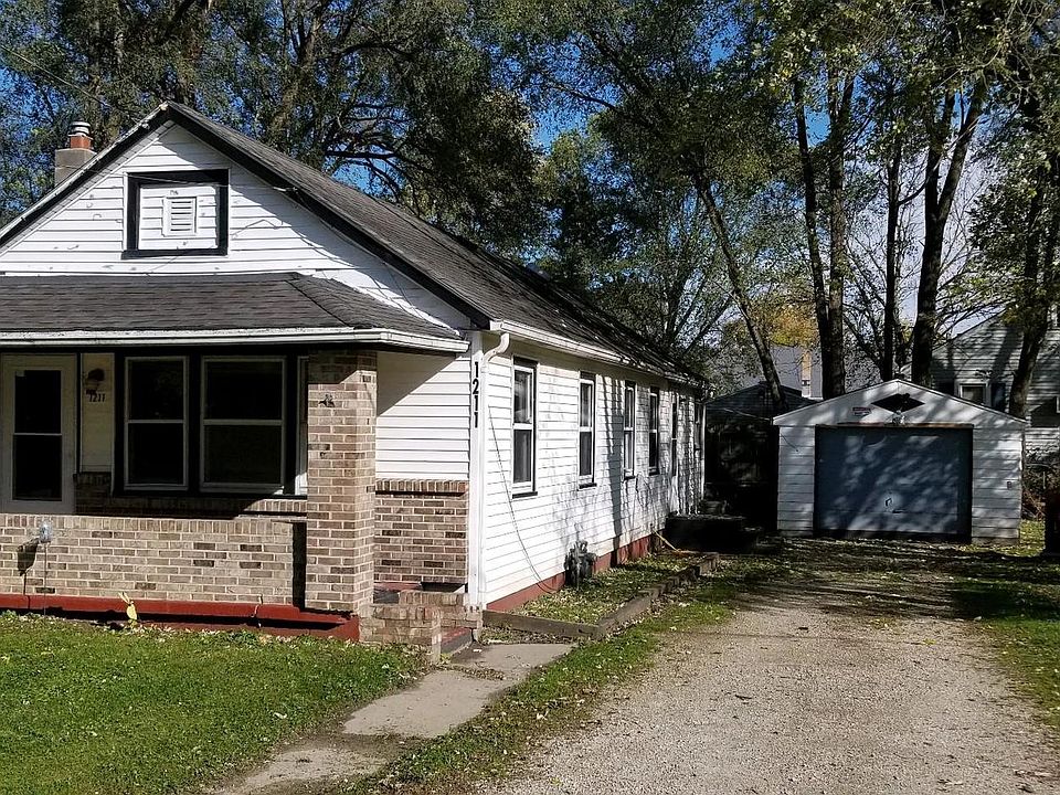 1st image of 1211 Willard Ave