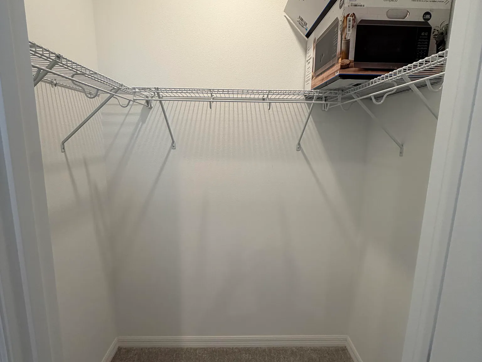 Studio, 528 sqft, $1,650 — Photo 4