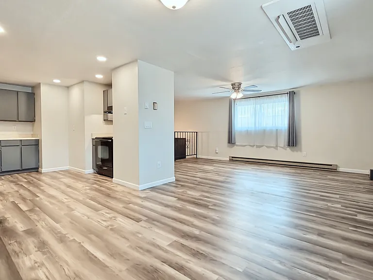 451 W 200 S #3A — Photo 2