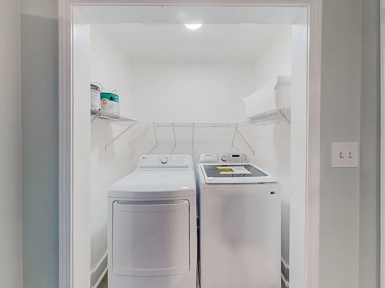 Washer & Dryer