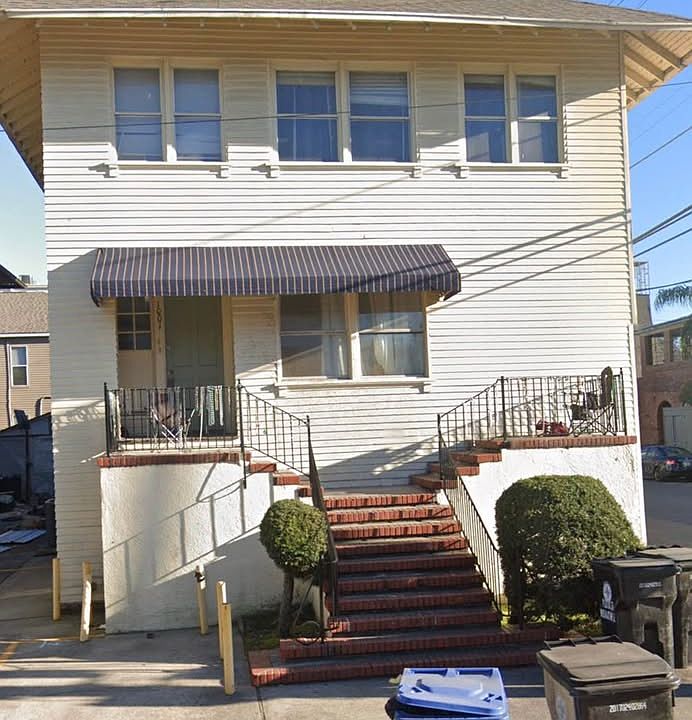 1st image of 7129 Freret St